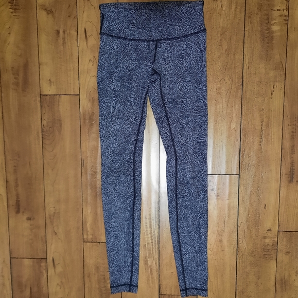 Lululemon Wunder Under Pant III, Line Up White Black, Size 4 - Picture 3 of 12